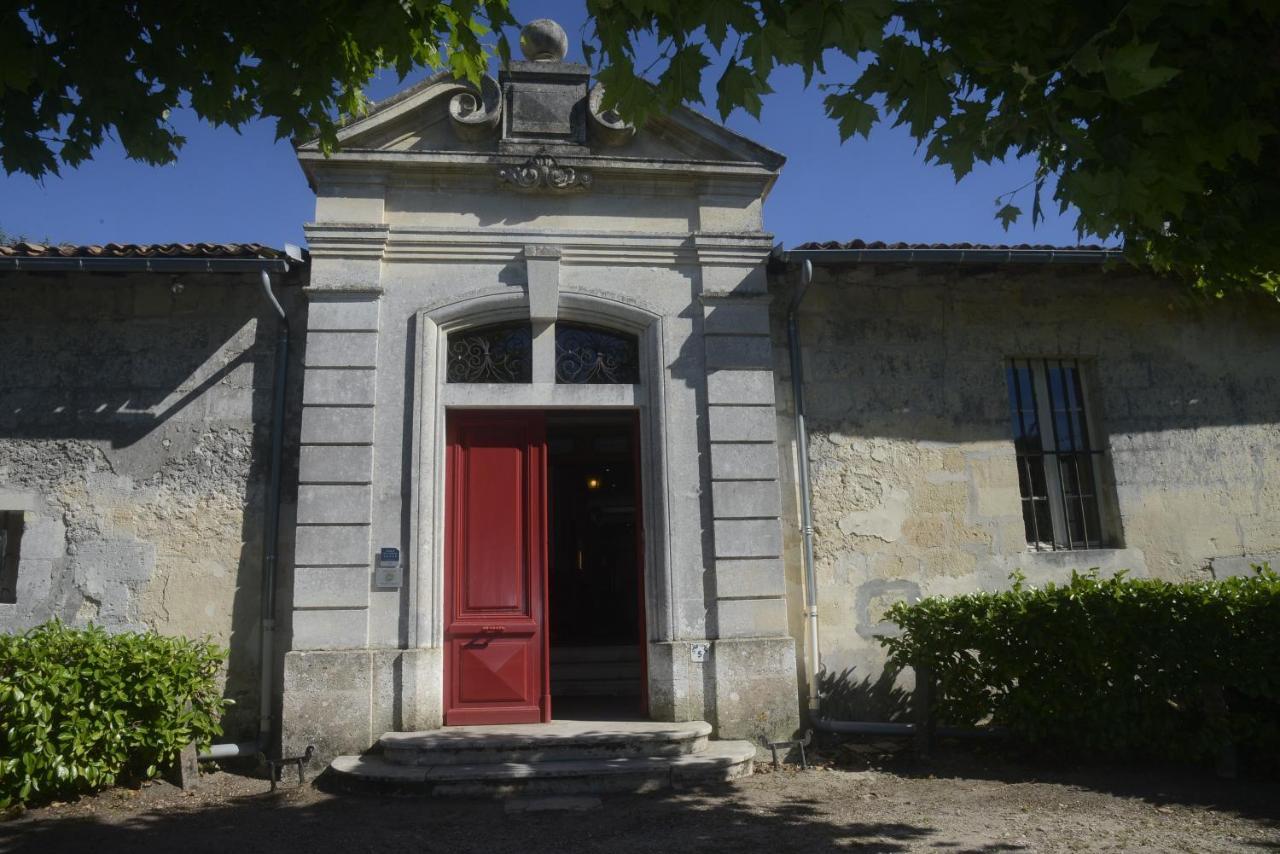 Chateau Rosemont - Grande Maison Familiale Campagne Dans Le Medoc Avec Piscine Et Tennis A 15 Mn Bordeaux Labarde 外观 照片