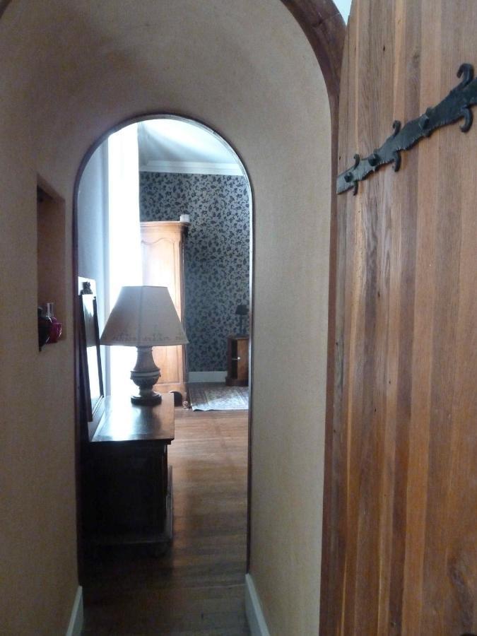 Chateau Rosemont - Grande Maison Familiale Campagne Dans Le Medoc Avec Piscine Et Tennis A 15 Mn Bordeaux Labarde 外观 照片