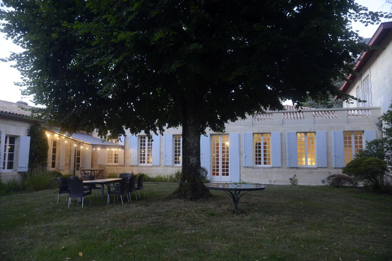 Chateau Rosemont - Grande Maison Familiale Campagne Dans Le Medoc Avec Piscine Et Tennis A 15 Mn Bordeaux Labarde 外观 照片