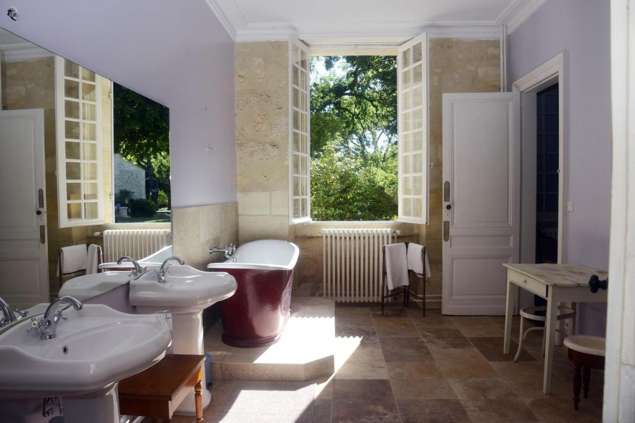 Chateau Rosemont - Grande Maison Familiale Campagne Dans Le Medoc Avec Piscine Et Tennis A 15 Mn Bordeaux Labarde 外观 照片