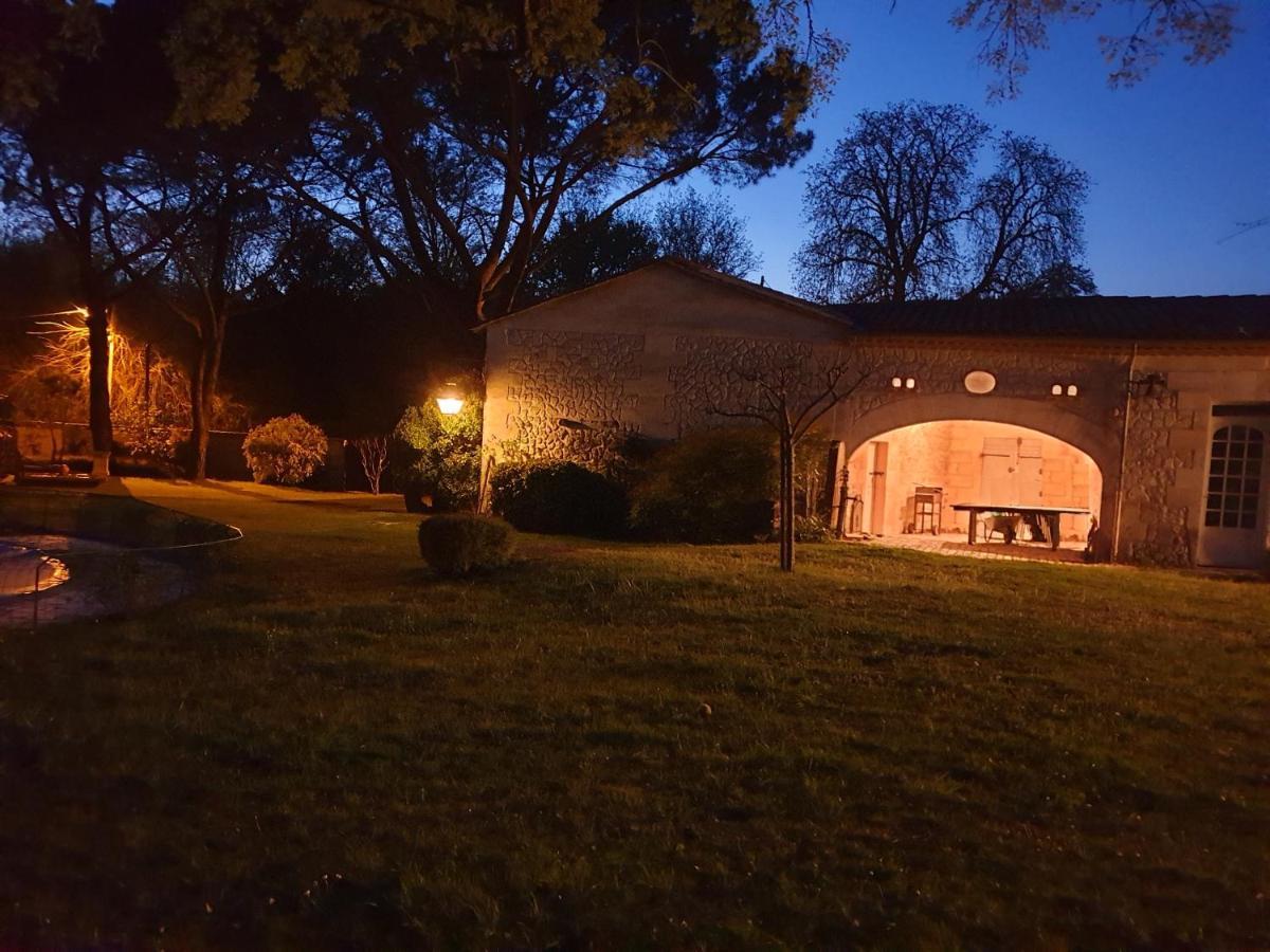 Chateau Rosemont - Grande Maison Familiale Campagne Dans Le Medoc Avec Piscine Et Tennis A 15 Mn Bordeaux Labarde 外观 照片